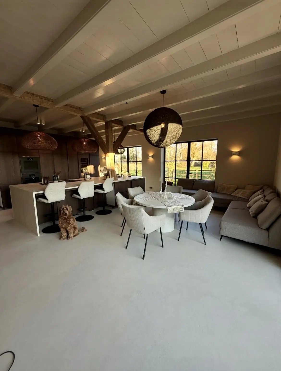 Farmhouse Harmelen · Microcement · Living Room & Kitchen